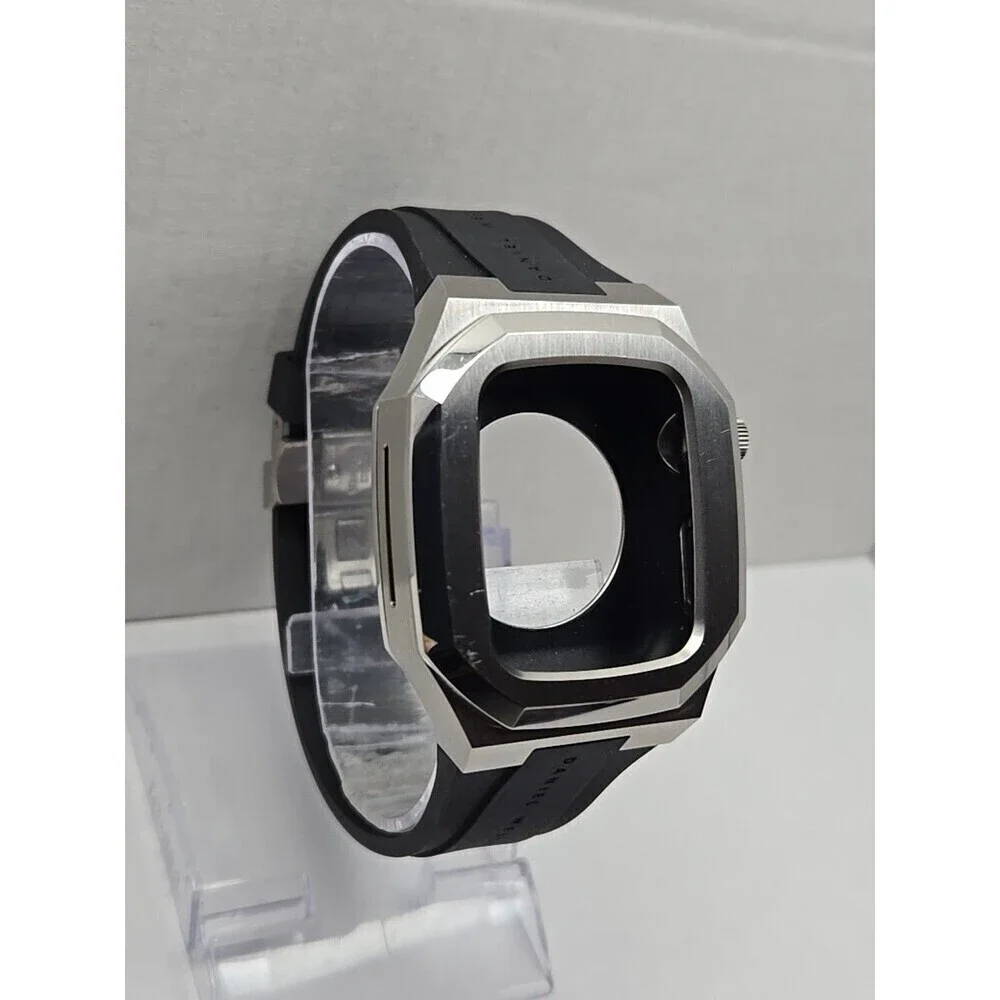 Daniel Wellington Switch Smartwatch Case for Apple 40mm Silver Black Rubber